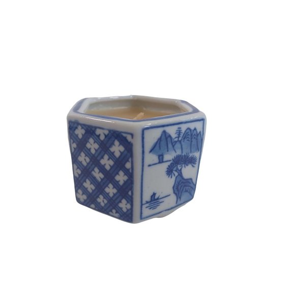 Vintage Delft Blue Porcelain Oriental Hand Painted Trinket Dish w Candle 2 x2.5" - Picture 3 of 5
